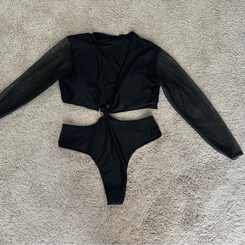 Fashion Nova Black Sheer Sleeve Bodysuit